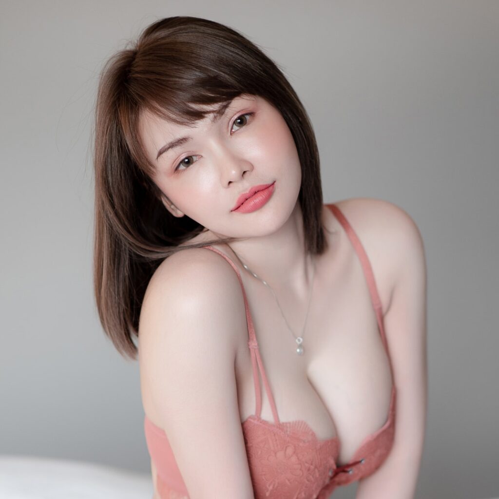 AsianFeels Review 2024 — Discover All Options To Find Love